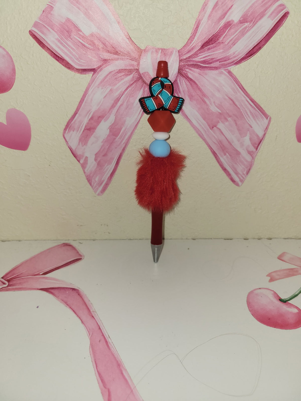 Winter scarf fluffy red pen