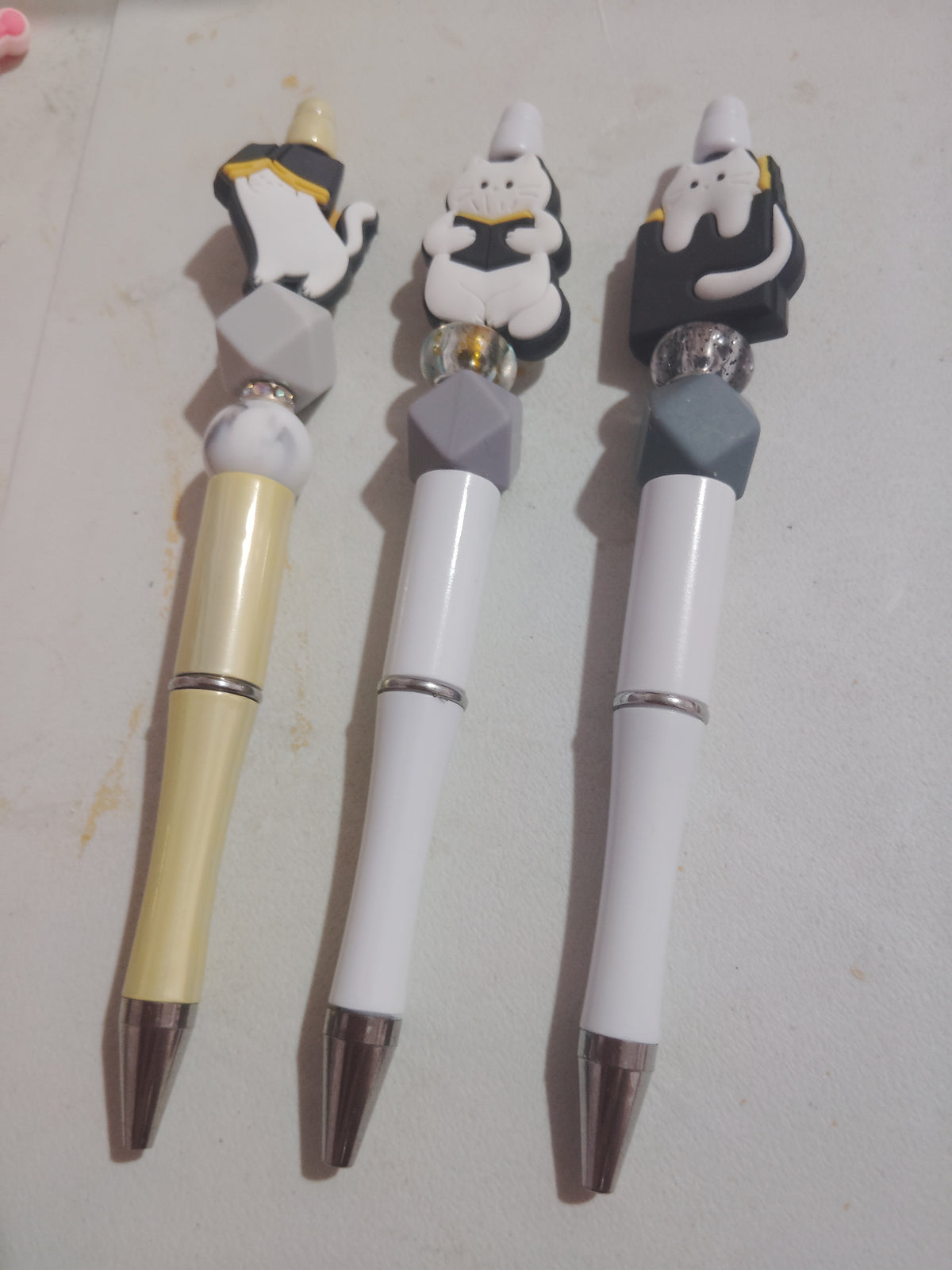 Kitty pens